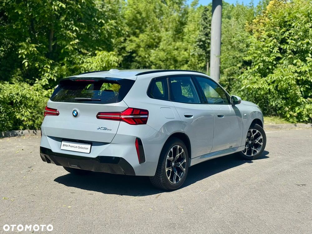 BMW X3 xDrive20 mHEV - 17