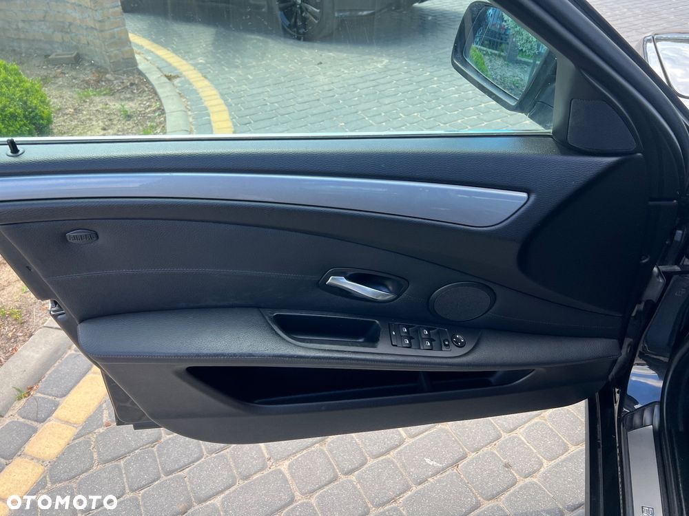 BMW Seria 5 - 16