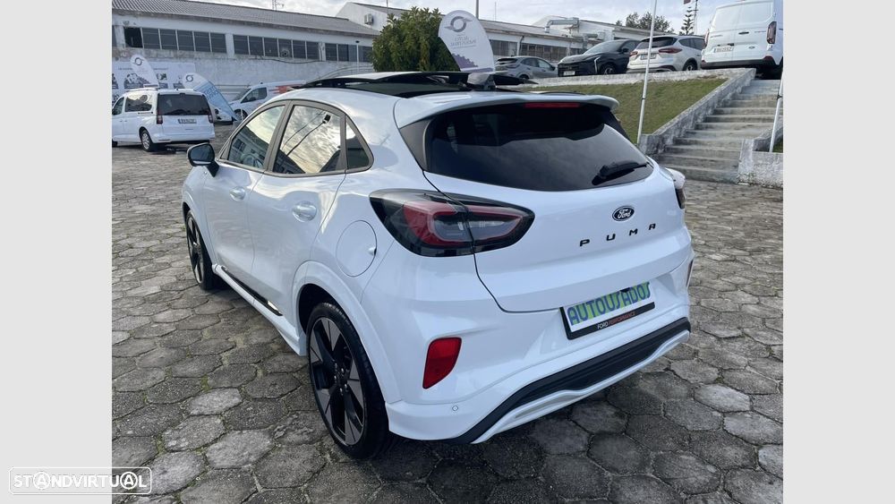 Ford Puma 1.0 EcoBoost MHEV ST-Line X - 4