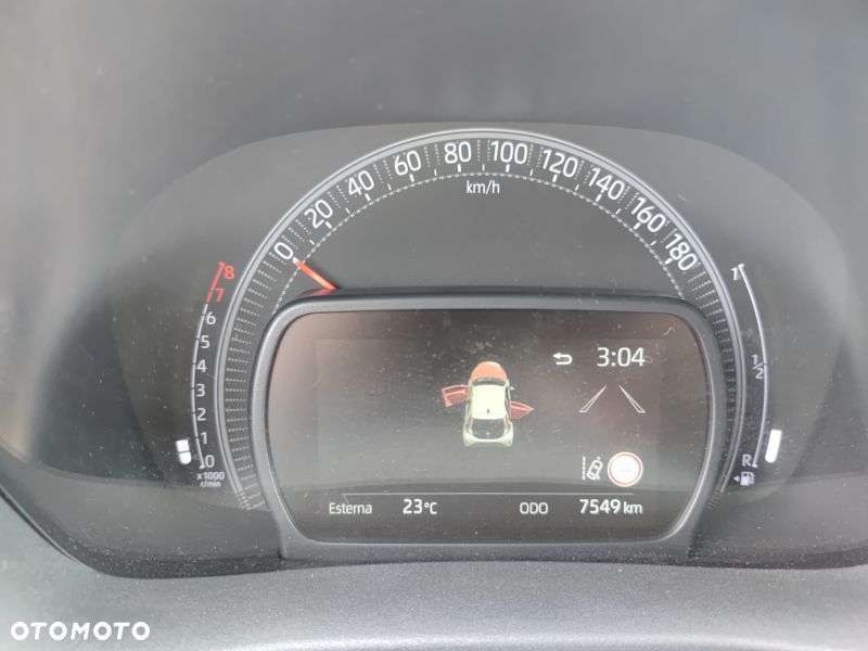 Toyota Aygo X - 33