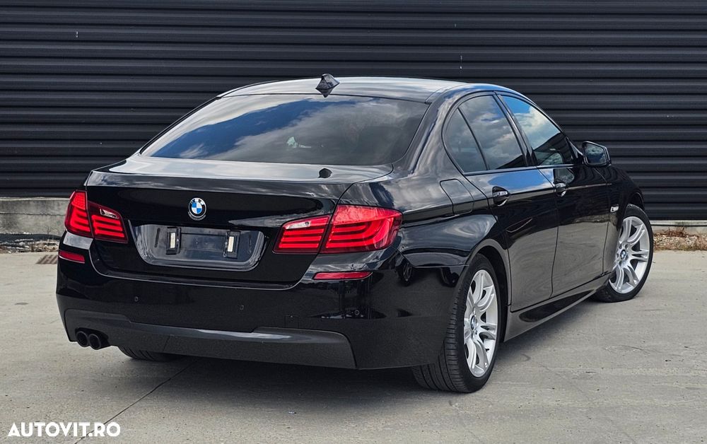 BMW Seria 5 520d Sport-Aut. - 24
