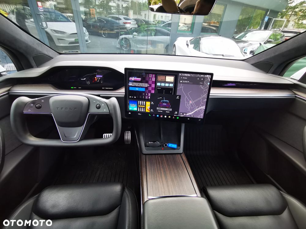 Tesla Model X Long Range - 24