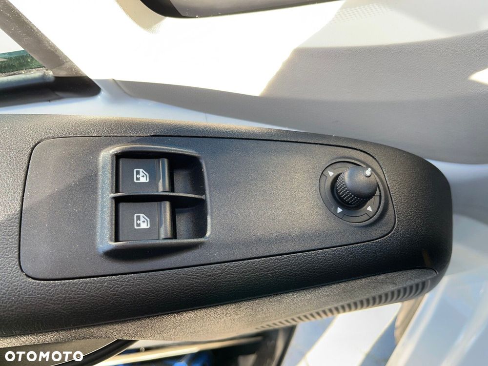 Peugeot boxer 2.0 BlueHDi L2H2 130 KM - 10