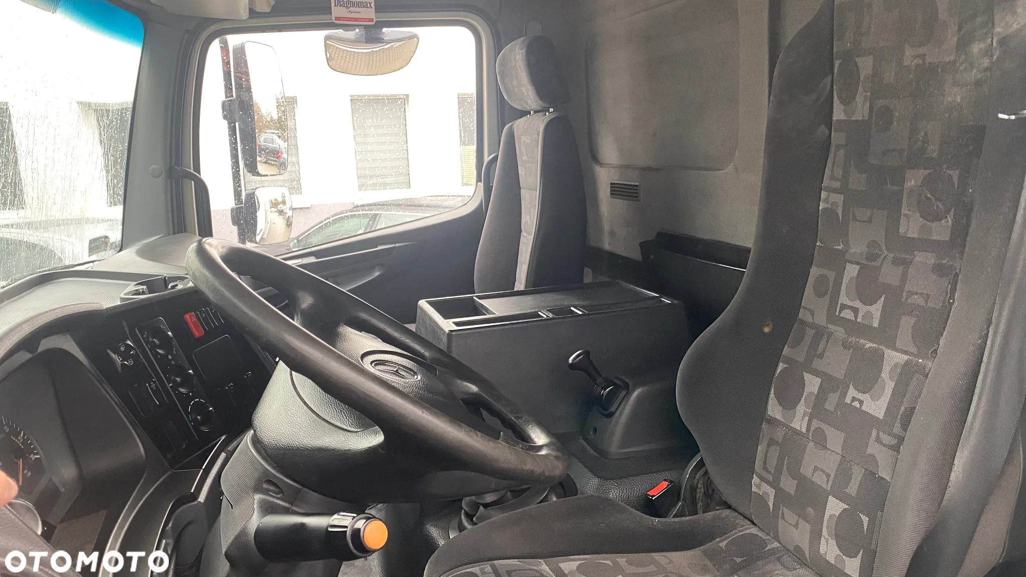 Mercedes-Benz atego - 21