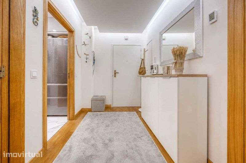 Apartamento T2 na Avenida da República - Grande imagem: 2/12