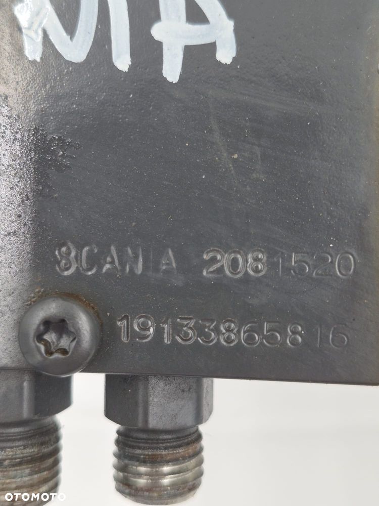 POMPKA PODNOSZENIA KABINY  SCANIA  R S - 3