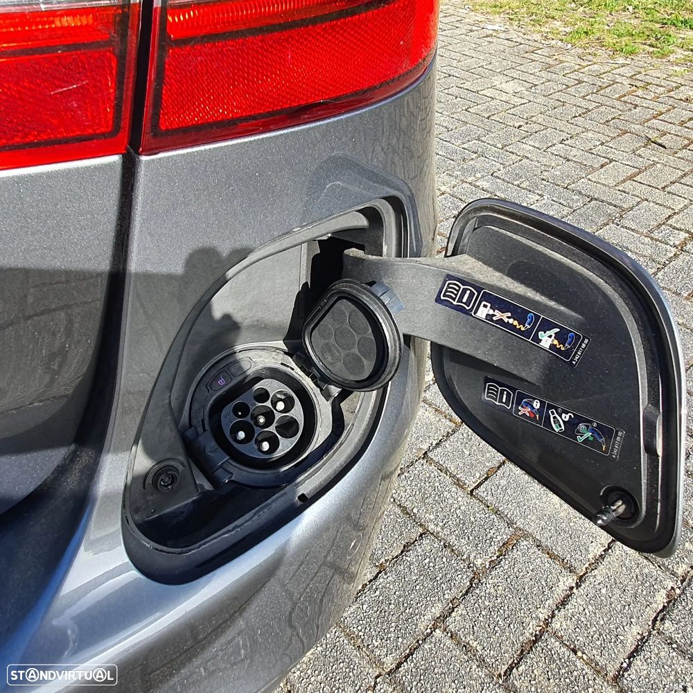 Mercedes-Benz C 300 de AMG Line - 6