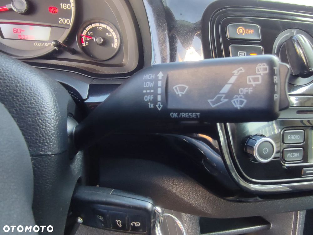 Volkswagen up! (BlueMotion Technology) high - 18