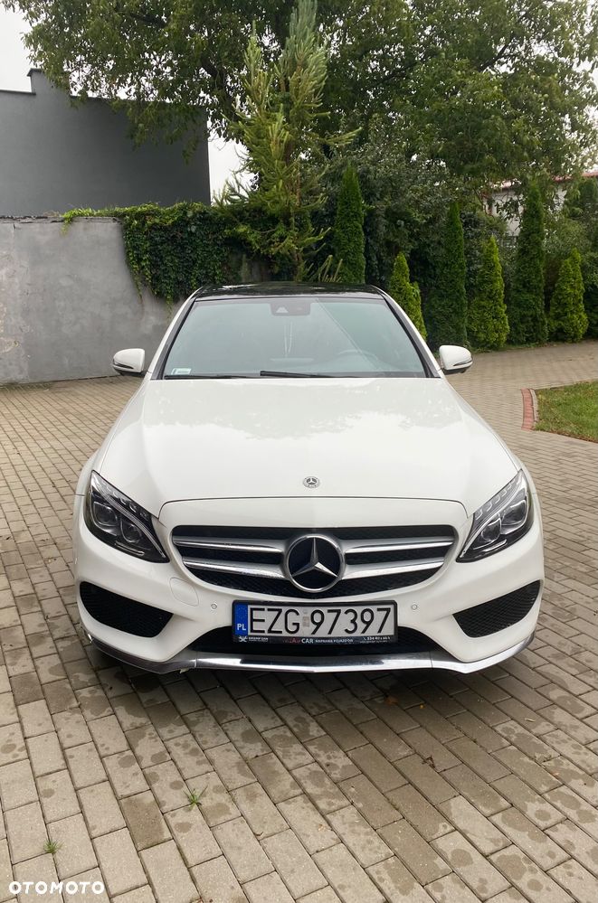 Mercedes-Benz Klasa C 300 9G-TRONIC AMG Line - 11