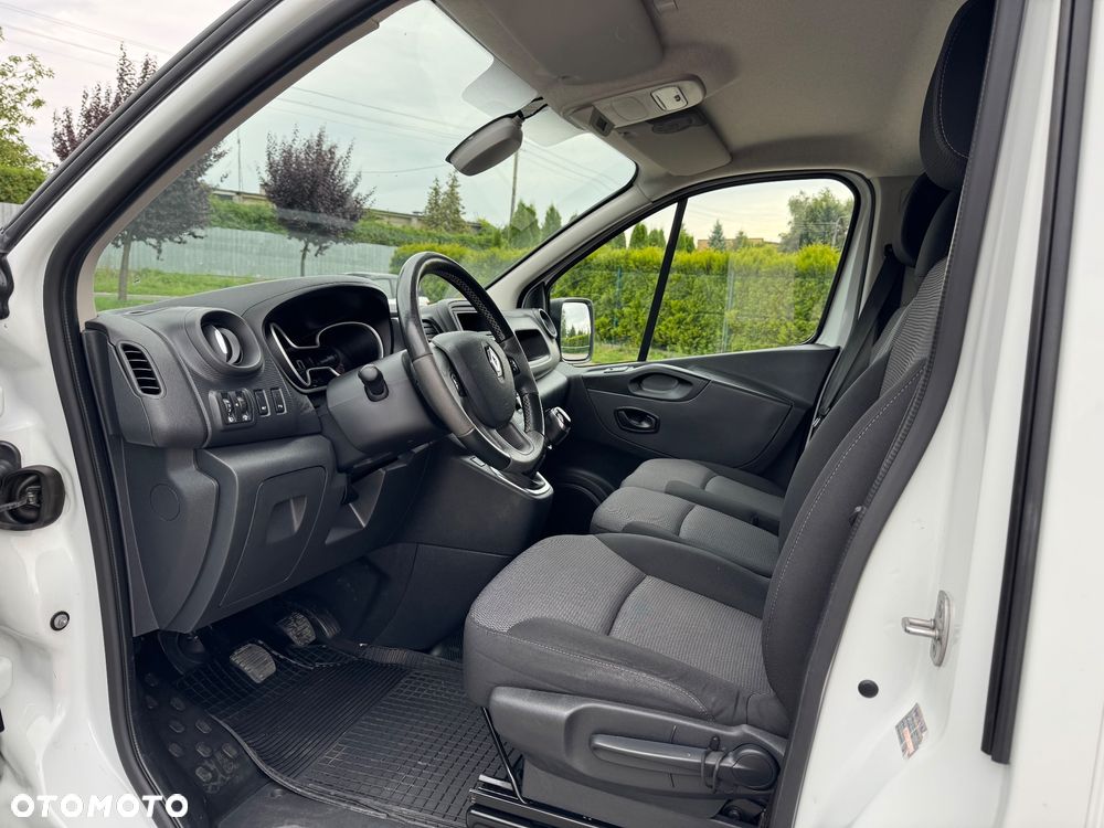 Renault Trafić - 8