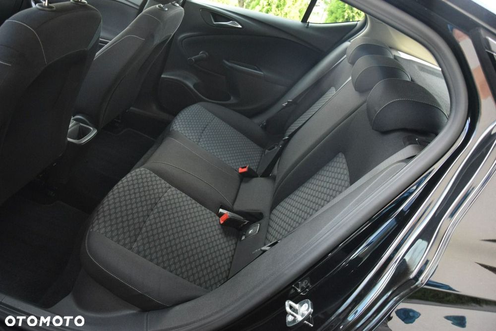 Opel Astra 1.0 Turbo Start/Stop Selection - 25