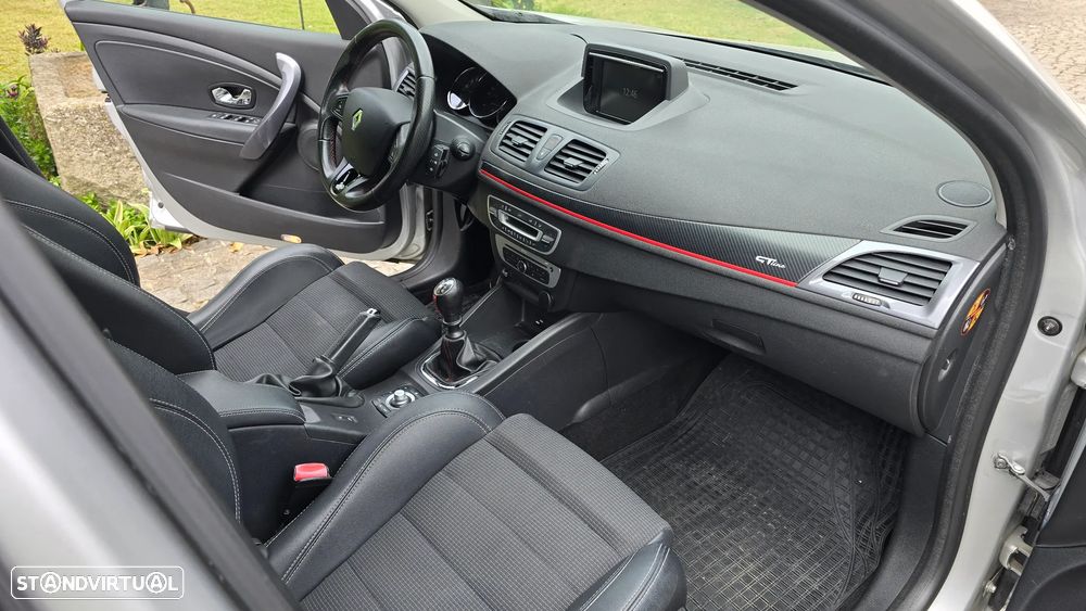 Renault Mégane Sport Tourer 1.5 Blue dCi GT Line - 20