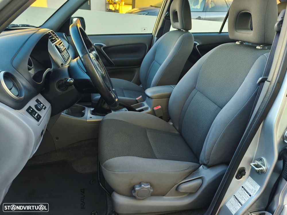 Toyota RAV4 2.0 Pack 2 - 5