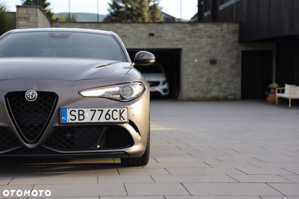 Alfa Romeo Giulia 2.9 Bi Turbo V6 Quadrifoglio - 13