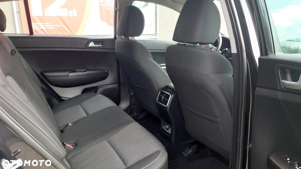 Kia Sportage 1.6 GDI 2WD DREAM-TEAM EDITION - 9