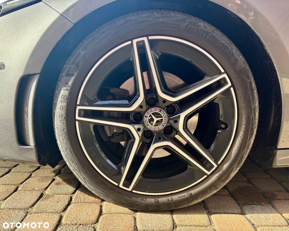 Mercedes-Benz Klasa A 200 AMG Line 7G-DCT - 7