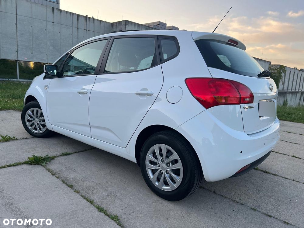 Kia Venga 1.4 CVVT Business Line - 6