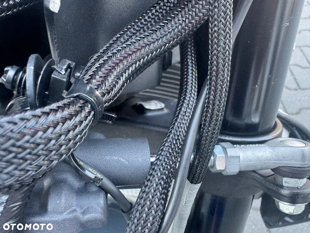 Yamaha MT - 13