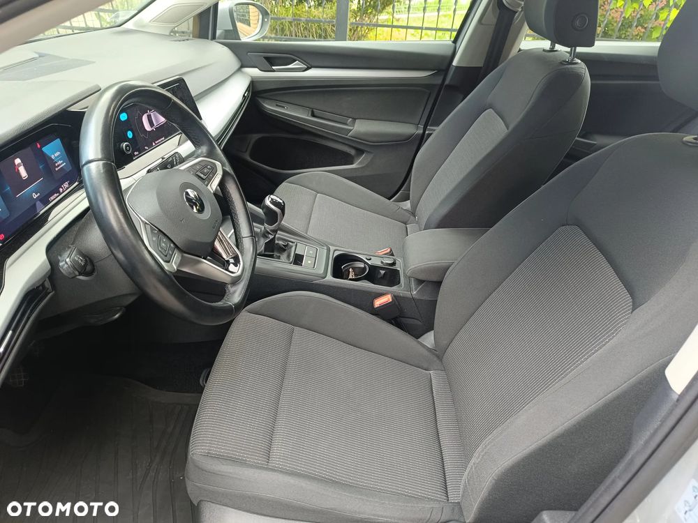 Volkswagen Golf 1.0 TSI Life - 22