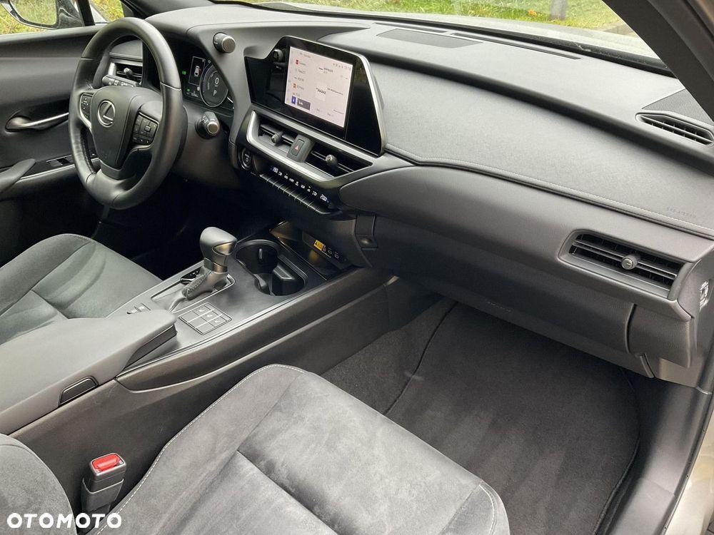 Lexus UX 250h GPF Business 2WD - 14
