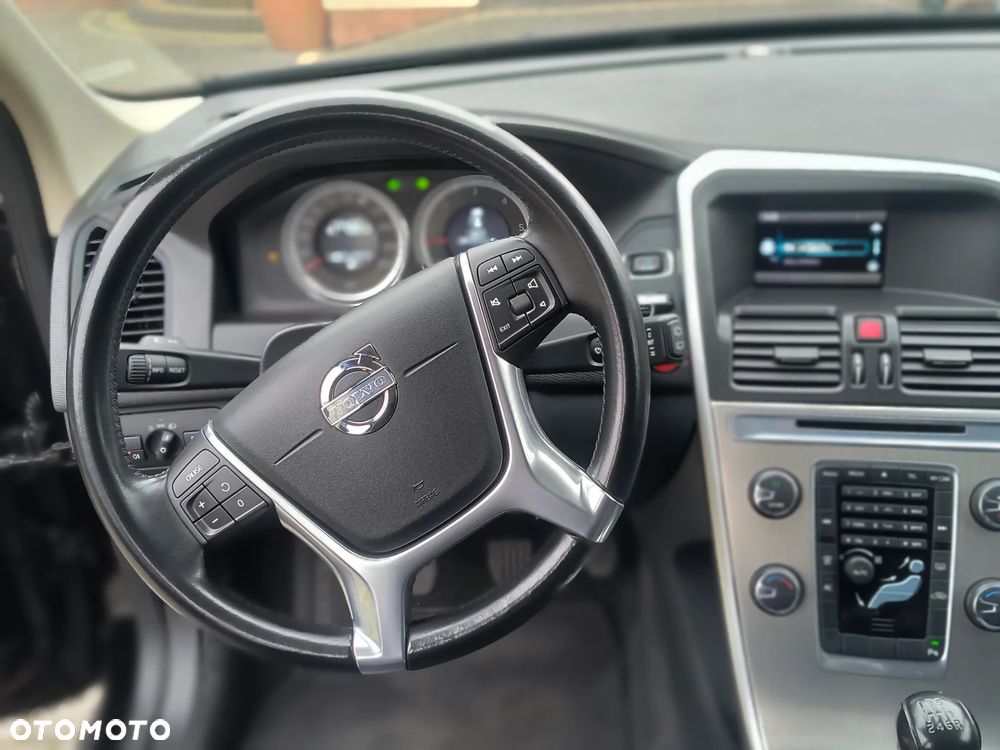 Volvo XC 60 DRIVe R Design - 12