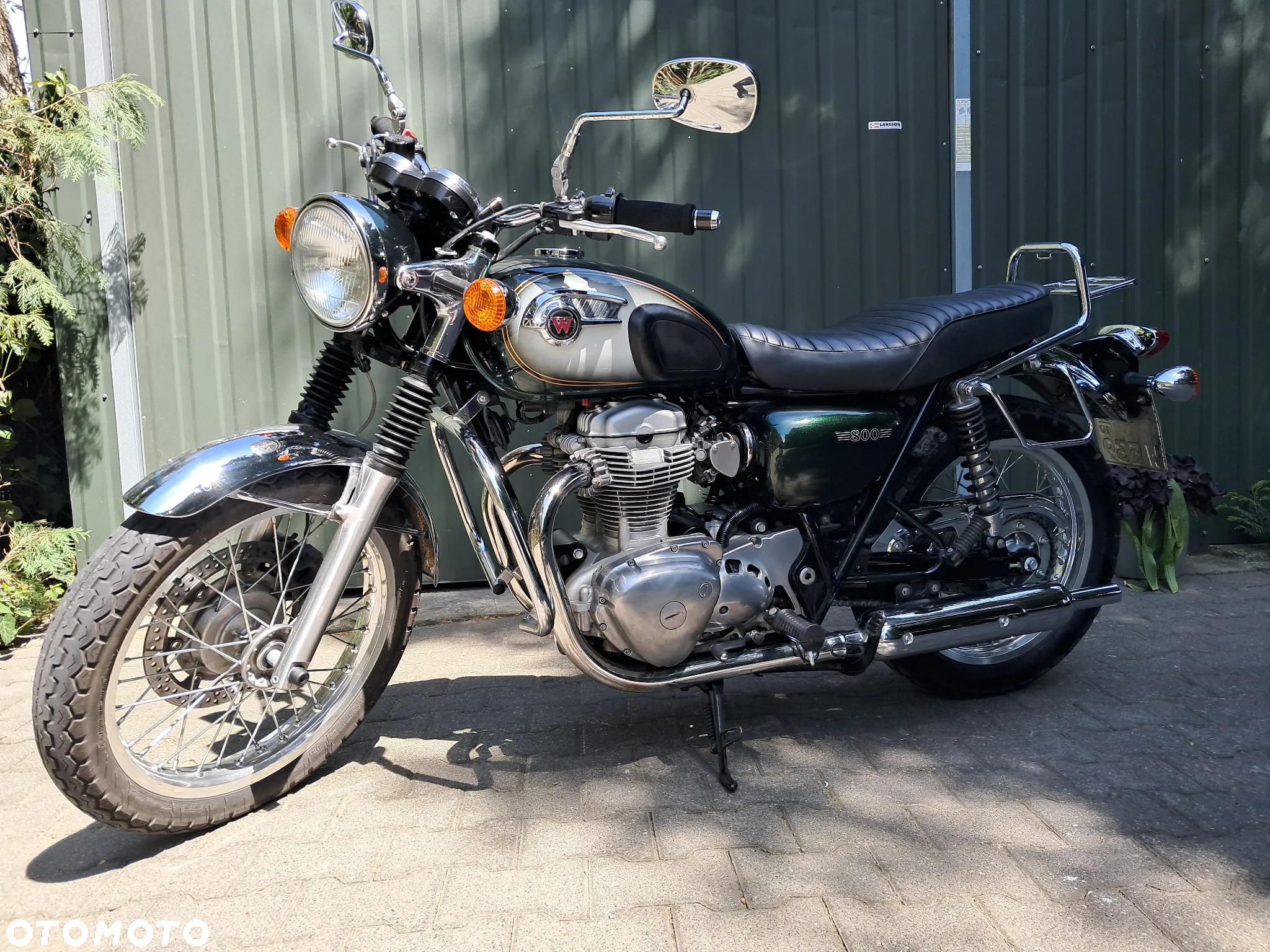 Triumph Bonneville - 19