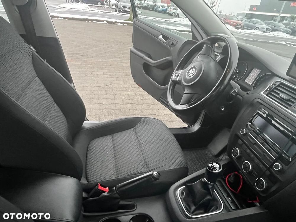 Volkswagen Jetta 1.2 TSI Comfortline - 15