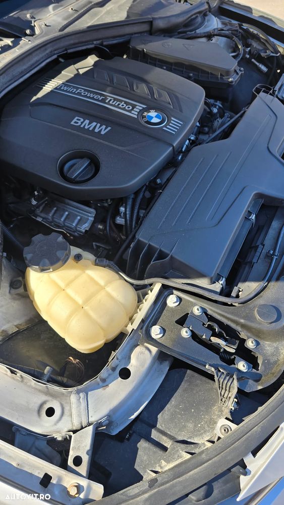 BMW Seria 3 316d Aut. - 12