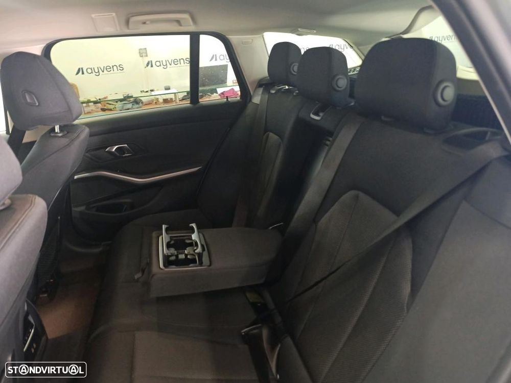 BMW 320 e Auto - 9