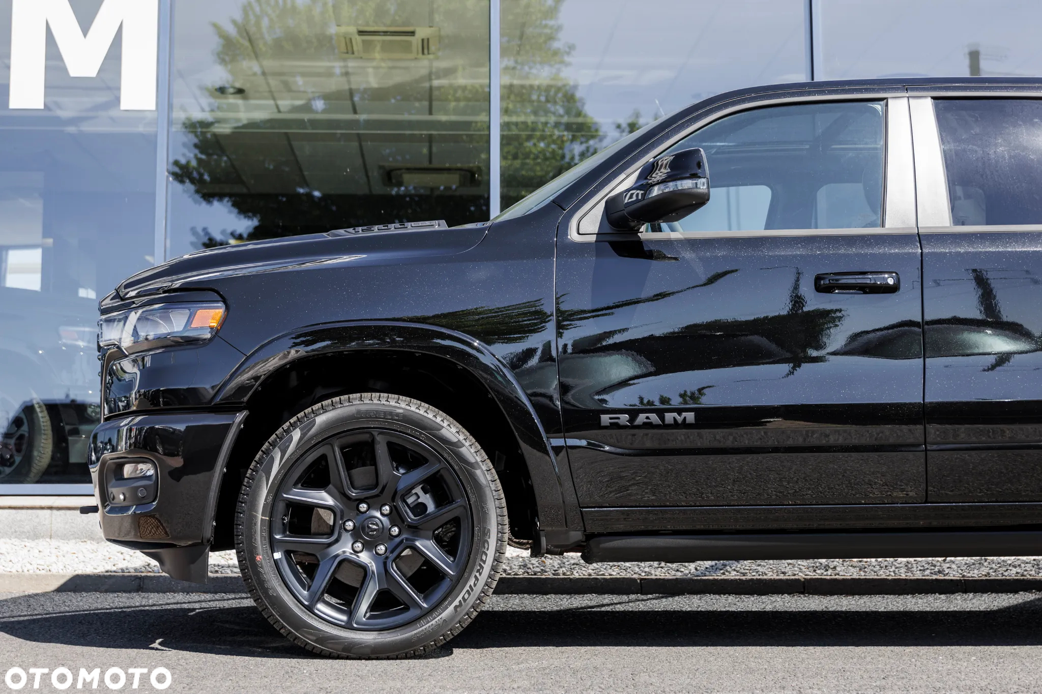 RAM 1500 - 28