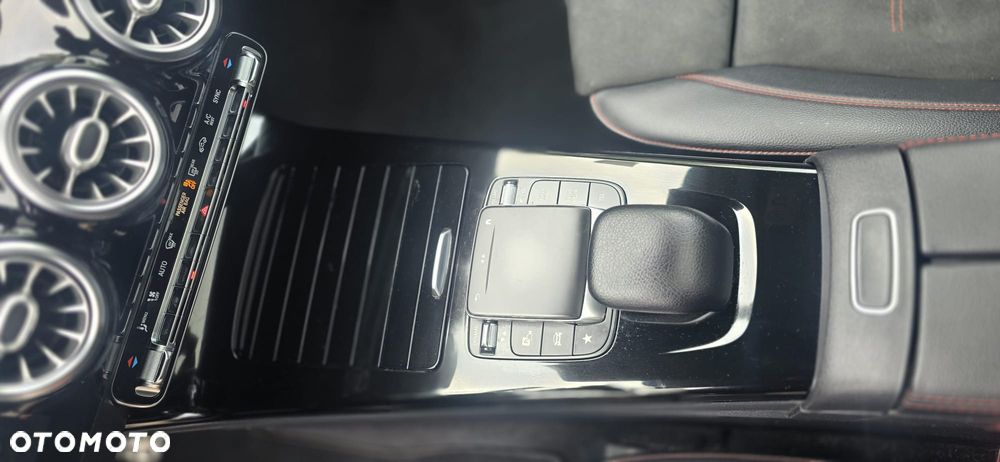 Mercedes-Benz CLA 200 7G-DCT Edition 2021 - 26