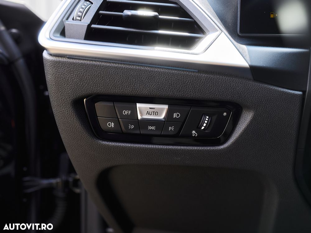 BMW Seria 4 420d Aut. M Sport - 28