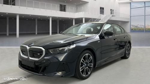 BMW i5 M60 xDrive Pack Desportivo M Pro - 1