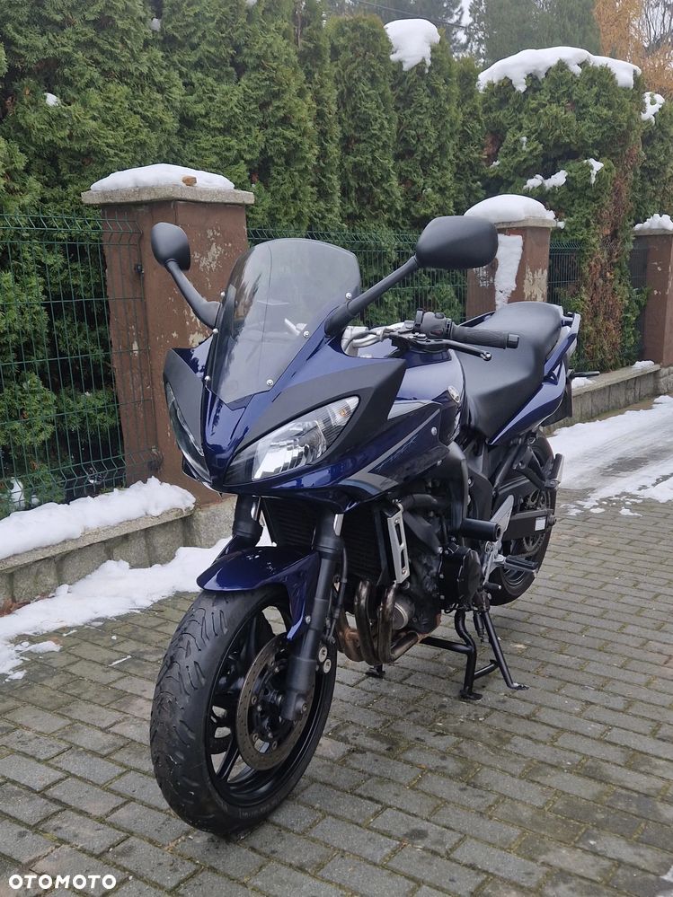 Yamaha FZ6 - 1