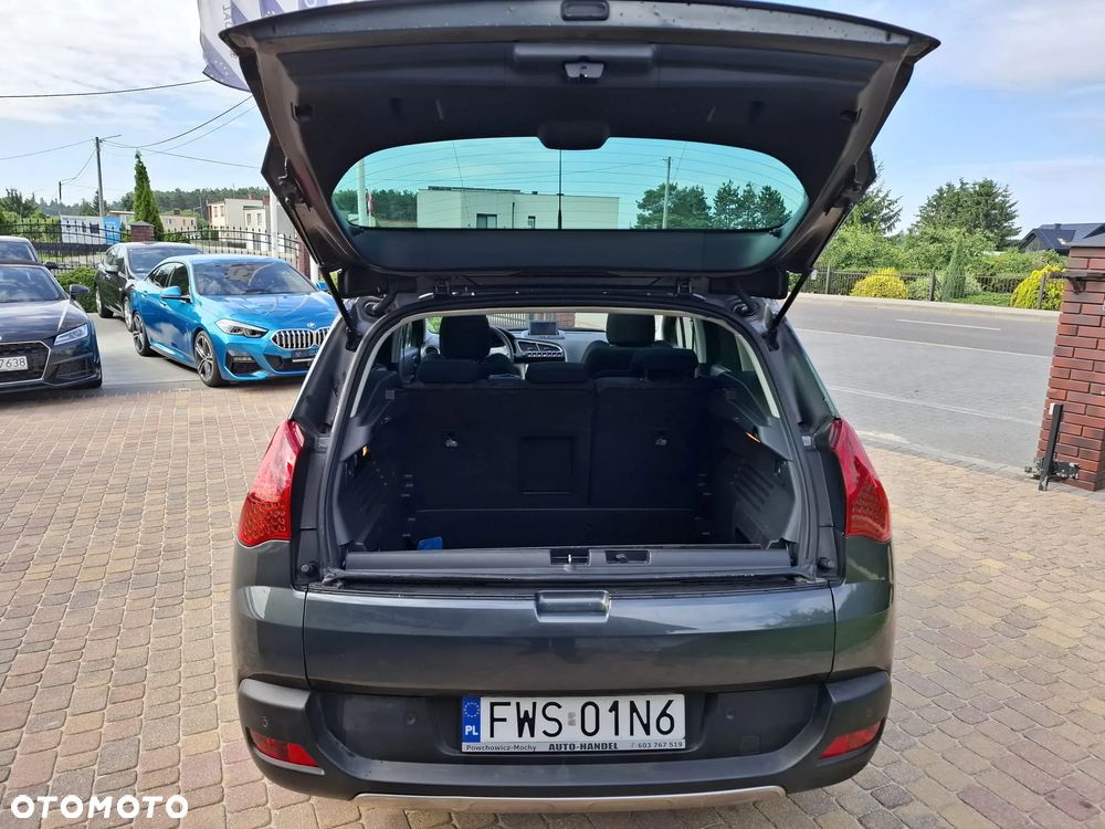 Peugeot 3008 1.6 HDi Premium - 9