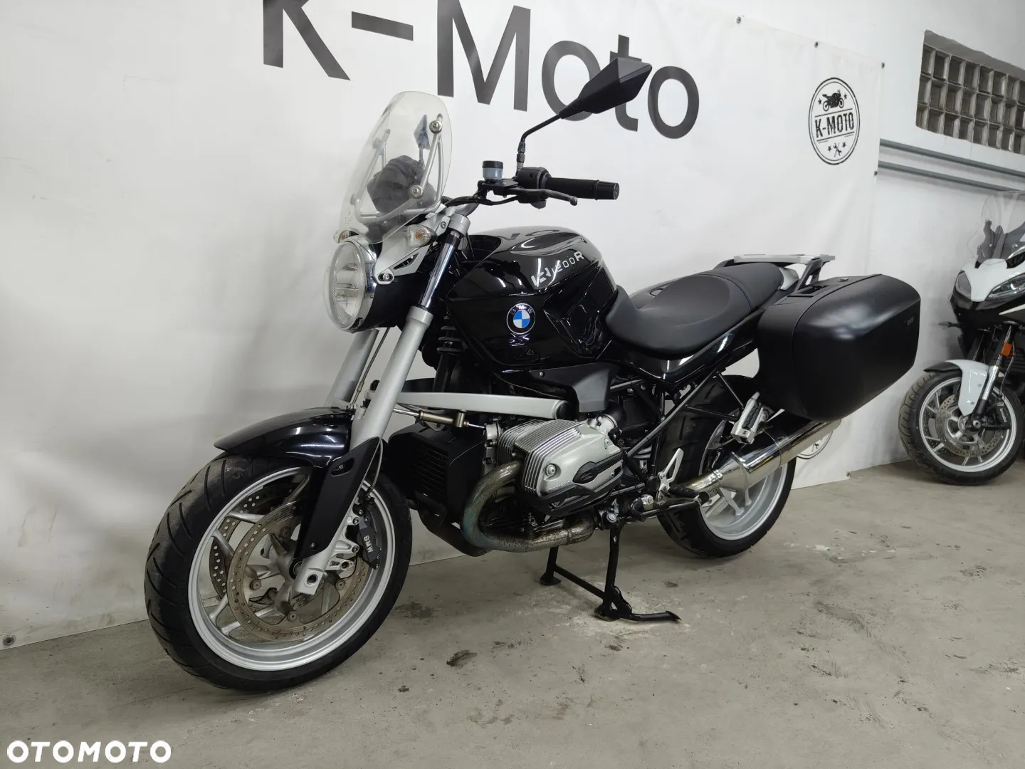 BMW R - 16