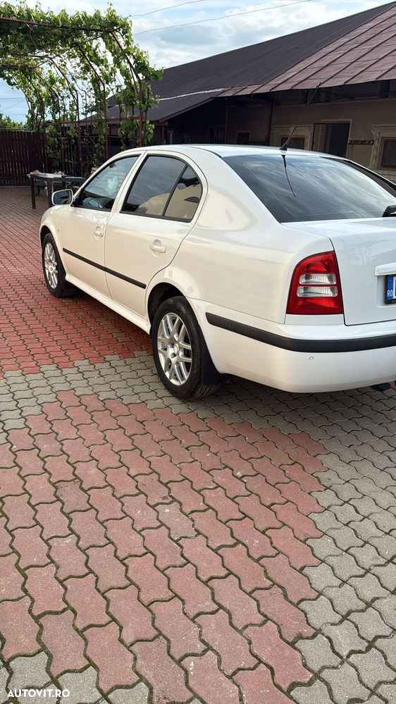 Skoda Octavia Tour 1.9TDI - 4