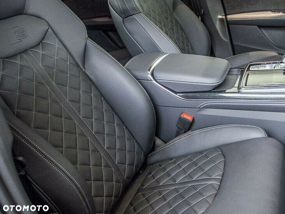 Audi Q7 - 5