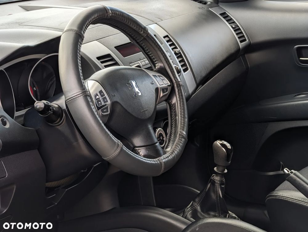 Peugeot 4007 HDI FAP 5-Sitzer Sport - 20
