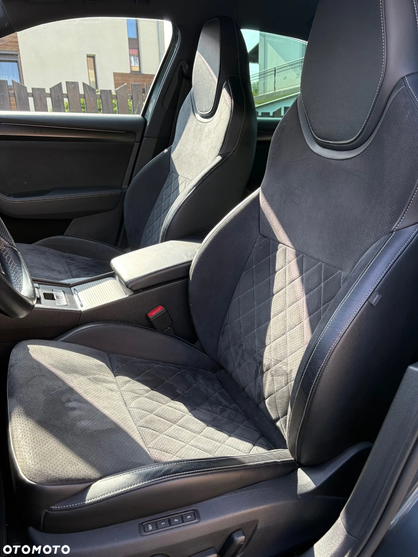 Skoda Superb 2.0 TDI 4x4 Sportline DSG - 13