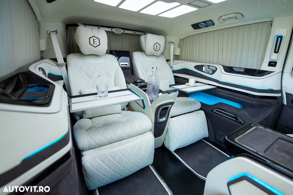 Mercedes-Benz V 300 d Extralang 4Matic 9G-TRONIC Exclusive - 22