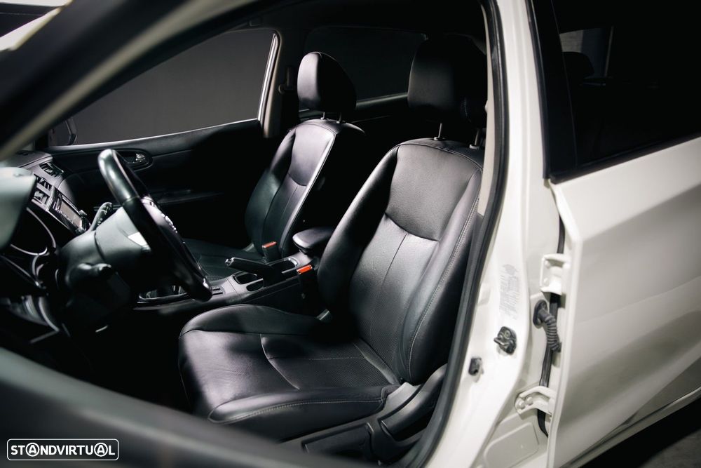 Nissan Pulsar 1.2 DIG-T Tekna - 11