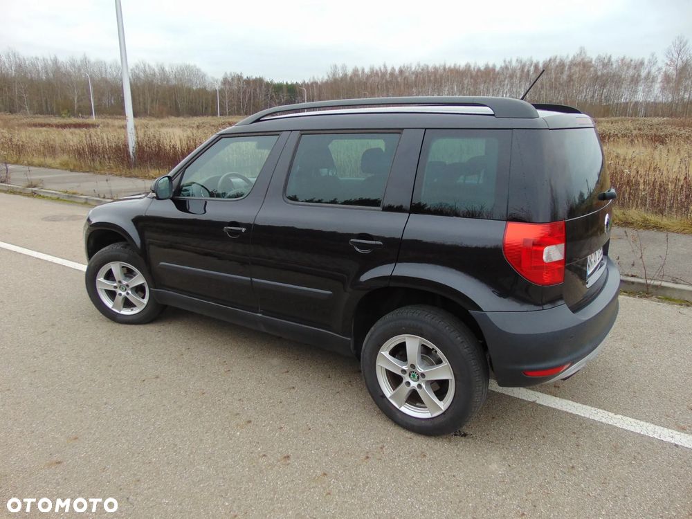 Skoda Yeti 1.2 TSI 4x2 Elegance DSG - 28