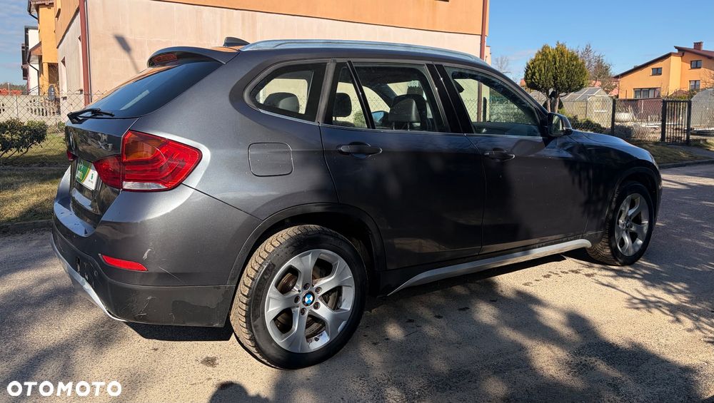 BMW X1 sDrive18d xLine - 8