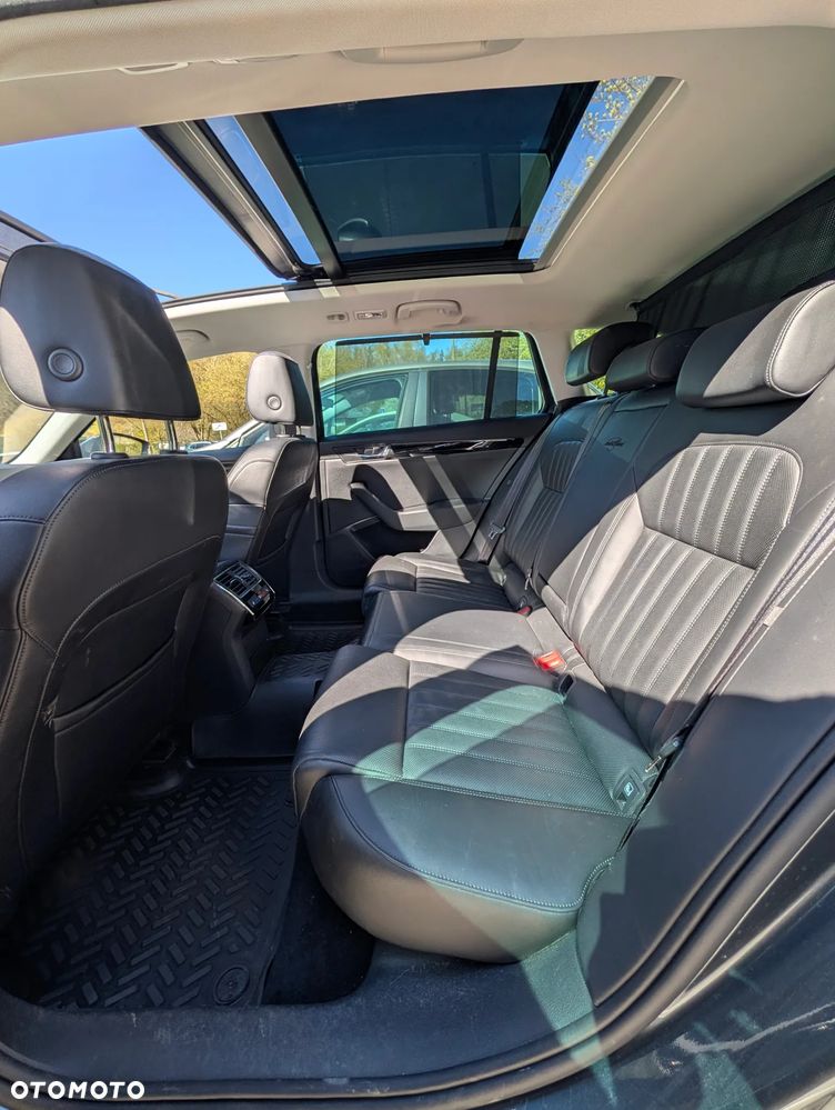 Skoda Superb 2.0 TSI 4x4 DSG L&K - 8