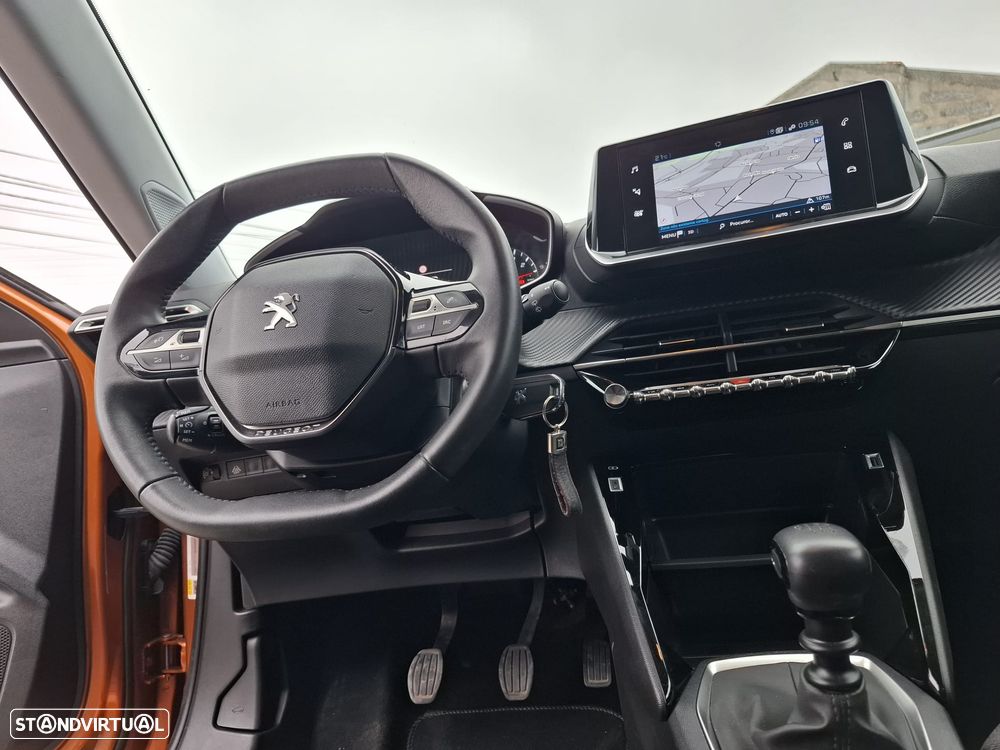 Peugeot 2008 1.2 PureTech Active Pack - 21