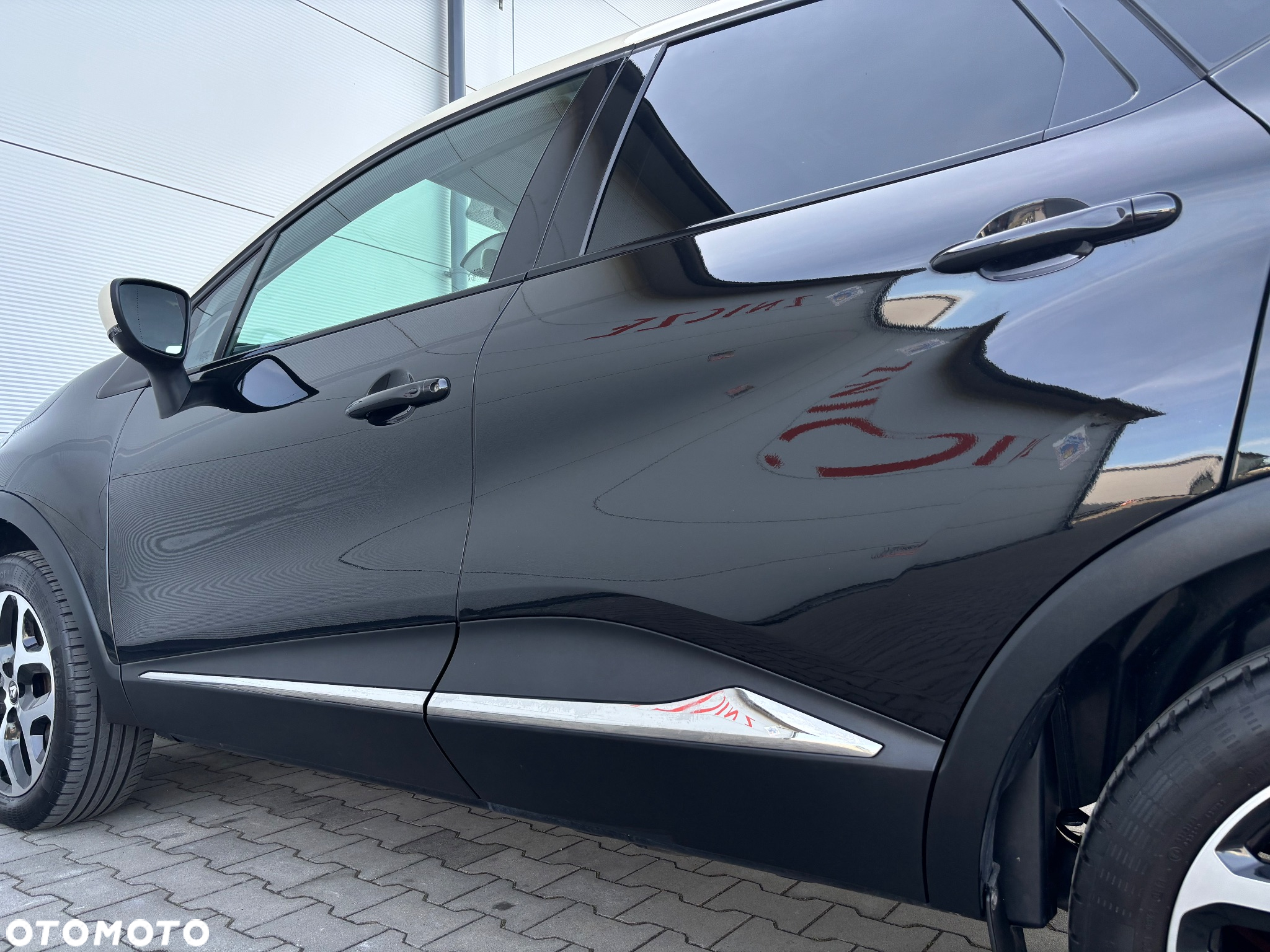 Renault Captur 1.2 Energy TCe Intens - 13