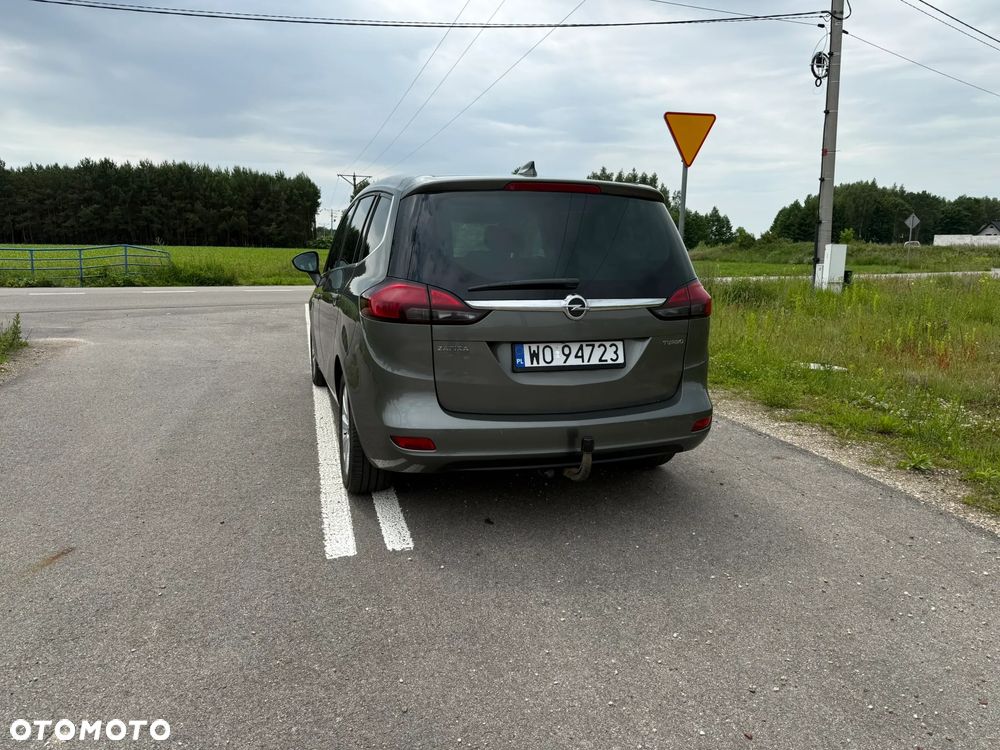 Opel Zafira 1.4 T Cosmo EU6 - 8