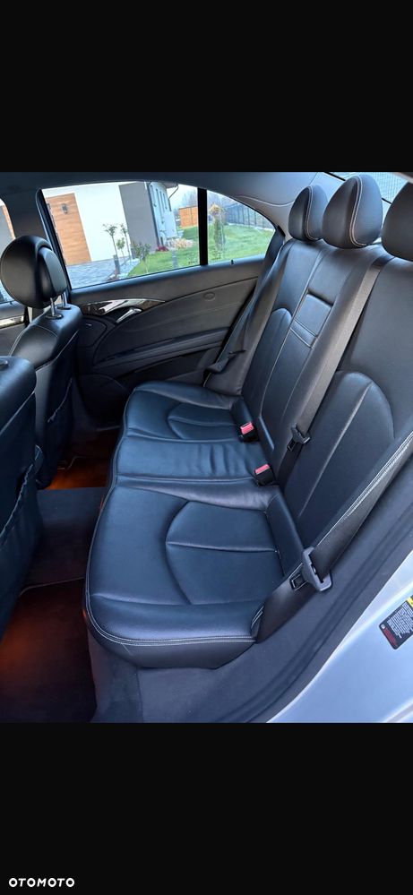 Mercedes-Benz Klasa E - 25