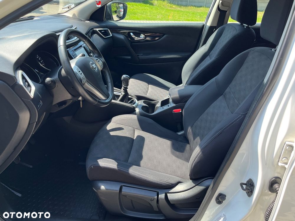 Nissan Qashqai 1.2 DIG-T Acenta EU6 - 10